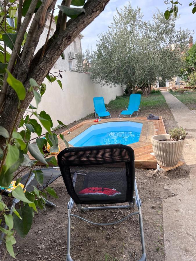 Charmante Maison Climatisee Avec Piscine Au Calme A Carcassone Exterior photo